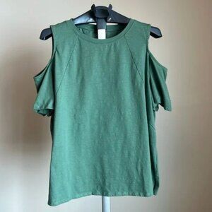 Vince Camuto bundle of 2 size 1X women’s cold shoulder black green spring